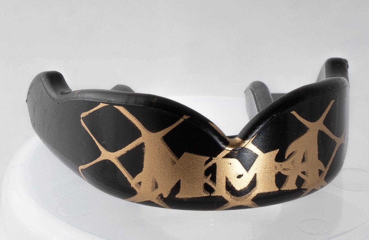 Bucal con Diseño MMA